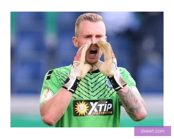 布伦特福德与门将瓦尔迪马尔松续约至2030年